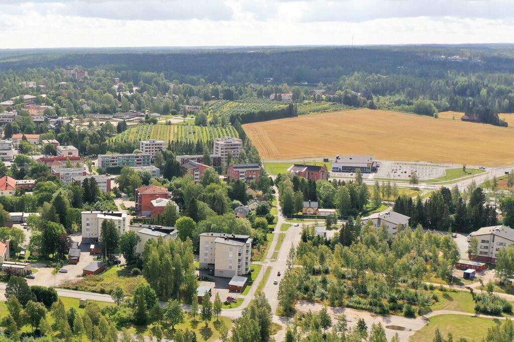 Paimion keskustan ilmakuva pohjoisen suunnasta.