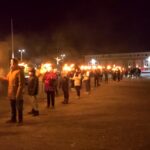 Soihtukulkue lähtee itsenäisyyspäivänä liikkeelle aina Jokelan koulun pihalta.