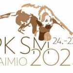 Piirretty ruskeasävyinen koira sekä tekstinä PK SM Paimio, 24-27.7.2025