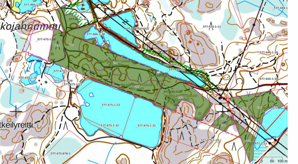 Hiekkahelmen harvennushakkuiden alue merkittynä maastokartalle.