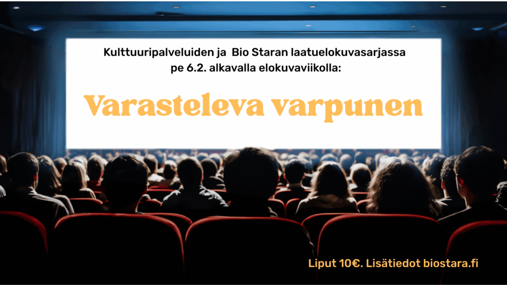 Pimeässä kuvassa ihmishahmot katsovat elokuvateatterin kirkasta ruutua.